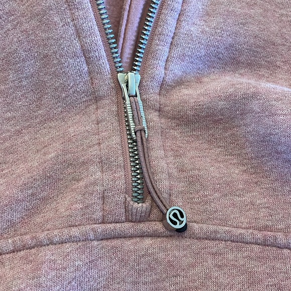 Lululemon Scuba Oversized Half-Zip Hoodie
Heathered Pink Taupe - Picture 4 of 5